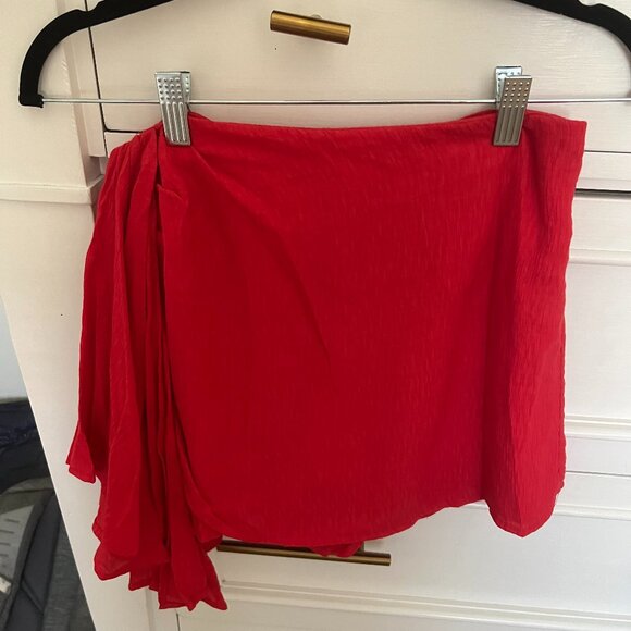DO + BE Mini Red Skort - Picture 2 of 3